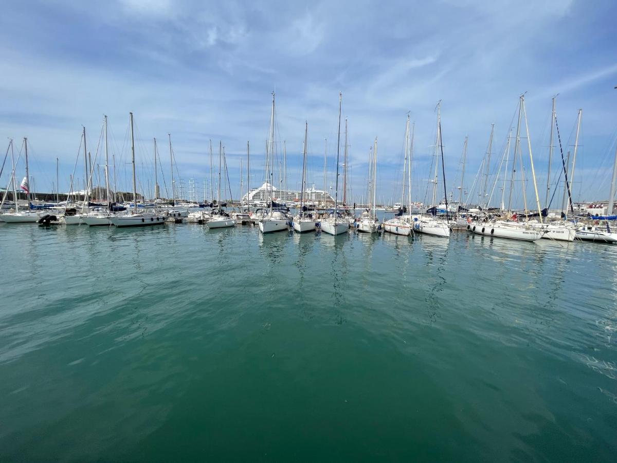 Kasia Porta Sul Mare Di Livorno Free Parking Экстерьер фото