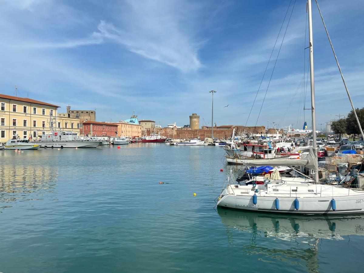 Kasia Porta Sul Mare Di Livorno Free Parking Экстерьер фото