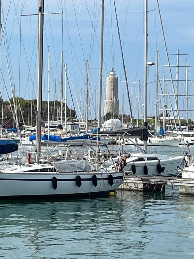 Kasia Porta Sul Mare Di Livorno Free Parking Экстерьер фото