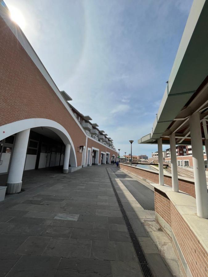 Kasia Porta Sul Mare Di Livorno Free Parking Экстерьер фото